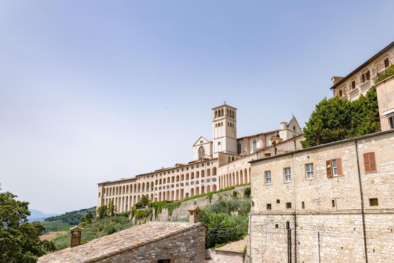 Rustic House, Con Patio E Giardino, Assisi Centro Exterior foto